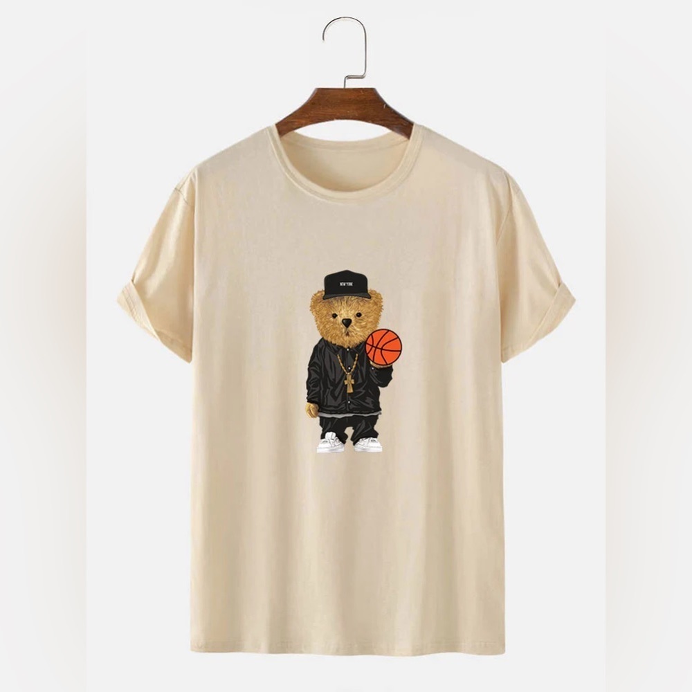 Hoooyi Men’s Basketball Bear Print T-Shirt in beige size Small